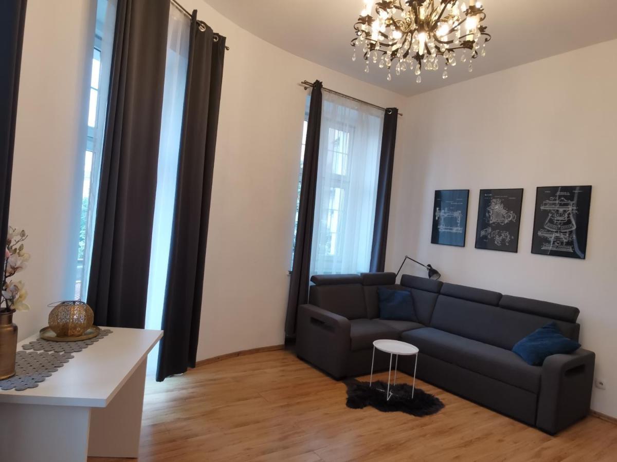 Apartament Na Rynku W Gnieznie Gniezno Kültér fotó